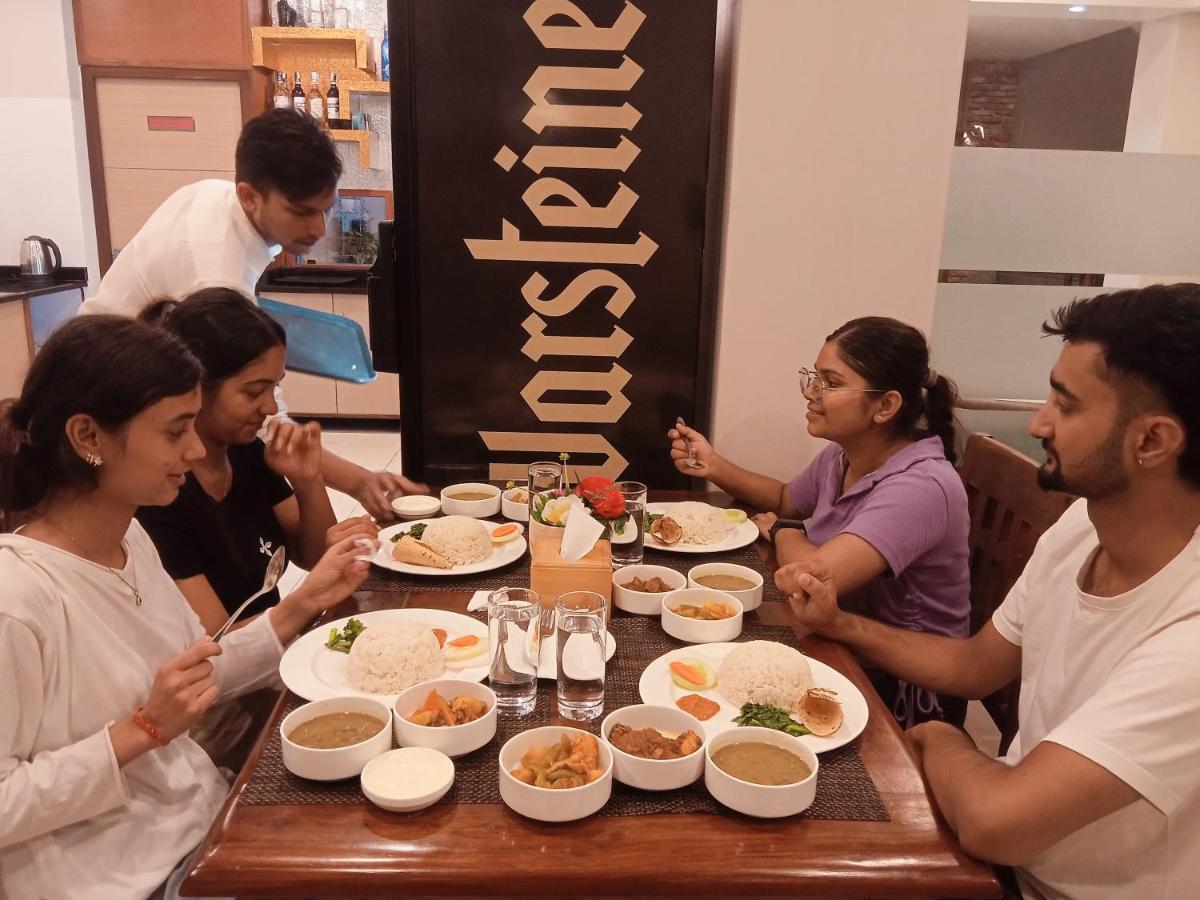 Hotel Krishna Kathmandu Esterno foto